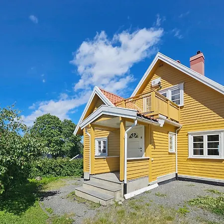 Holiday home Gorgeous In With Kitchen Asgardstrand